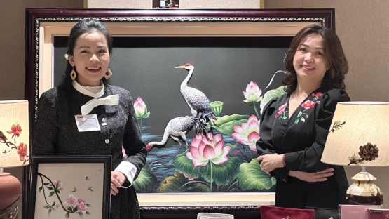 Hữu Hạnh Embroidery: Giữ nét mềm mại của nghệ nhân trước áp lực quản trị về con số